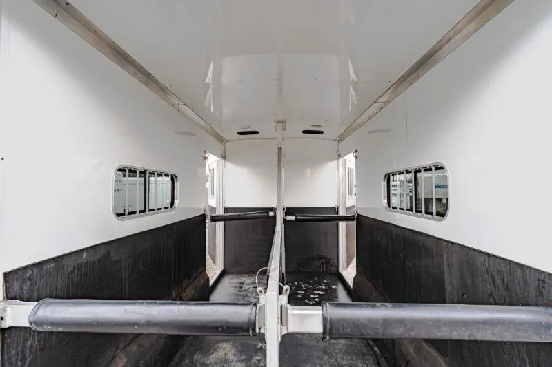 used Horse Trailers Bloomer  for sale, in North Jackson, OH Thumbnail 17