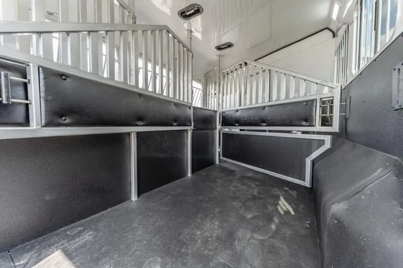 new Horse Trailers Merhow Trailers  for sale, in North Jackson, OH Thumbnail 16
