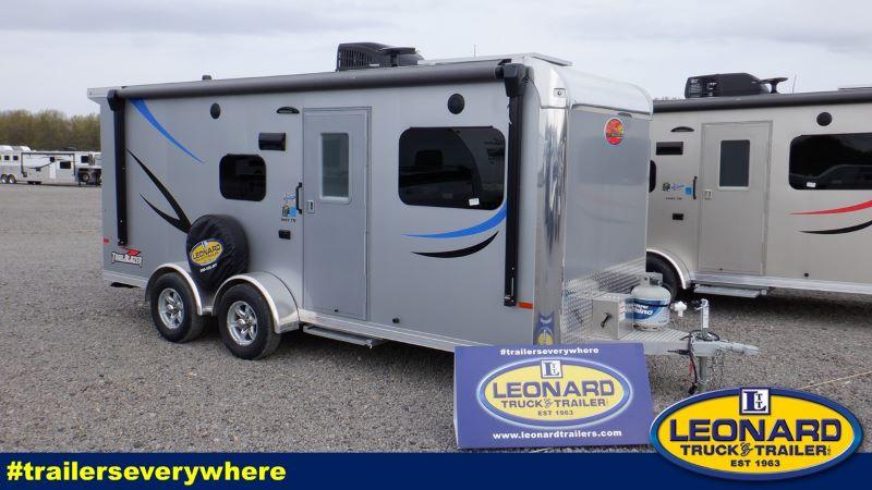 2021 20' SUNDOWNER BUMPER PULL TRAVEL TRAILER 2021 20' SUNDOWNER BUMPER PULL TRAVEL TRAILER