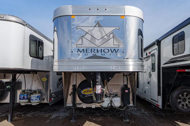 used Horse Trailers Merhow Trailers  for sale, in North Jackson, OH Thumbnail 3