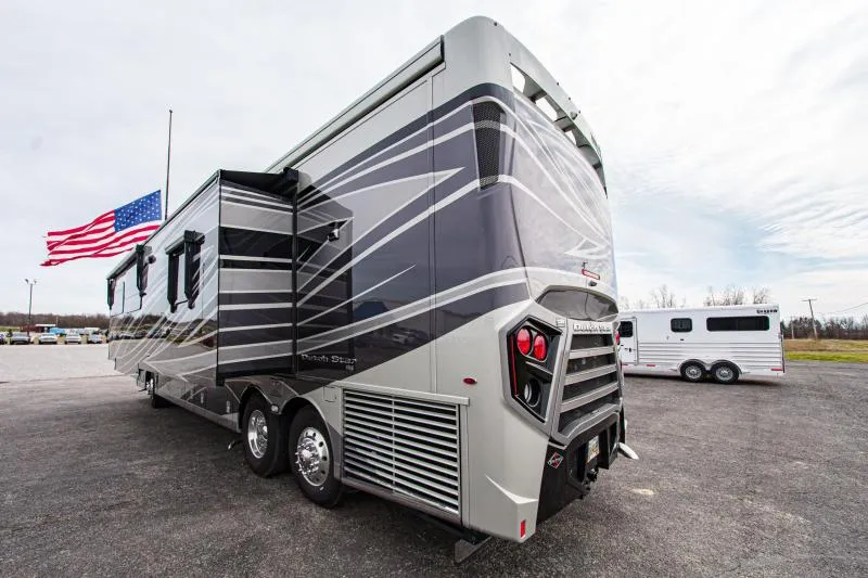 used Travel Trailers Newmar  for sale, in North Jackson, OH Thumbnail 8