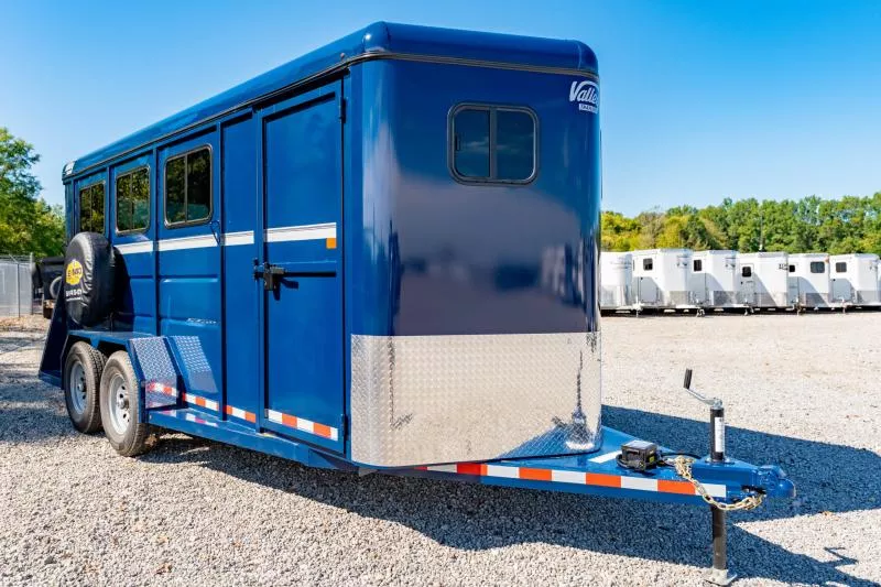 2026 Valley Trailers 3820 Horse Trailer