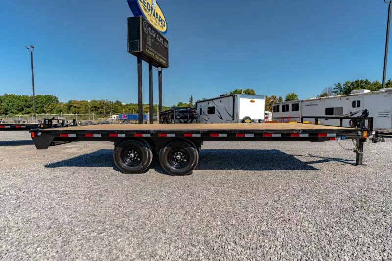 new Equipment / Flatbed Trailers Load Trail  for sale, in North Jackson, OH Thumbnail 5