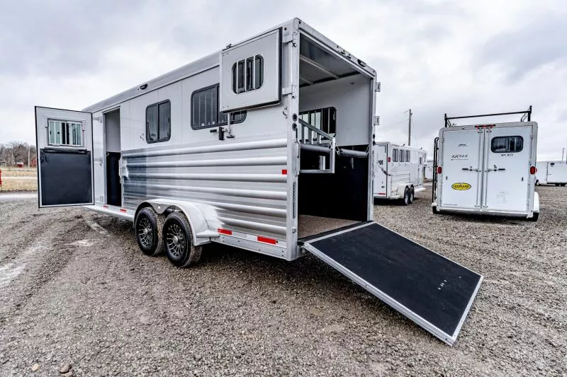 new Horse Trailers Merhow Trailers  for sale, in North Jackson, OH Thumbnail 17