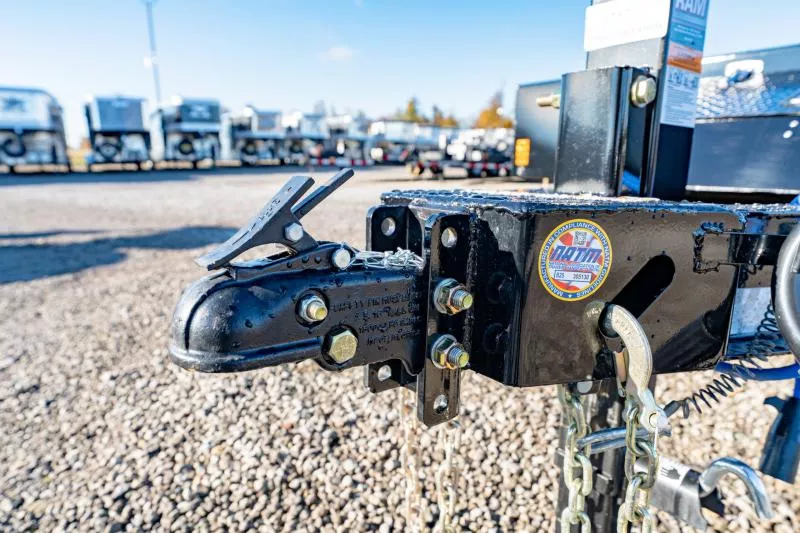 new Equipment / Flatbed Trailers Load Trail  for sale, in North Jackson, OH Thumbnail 4