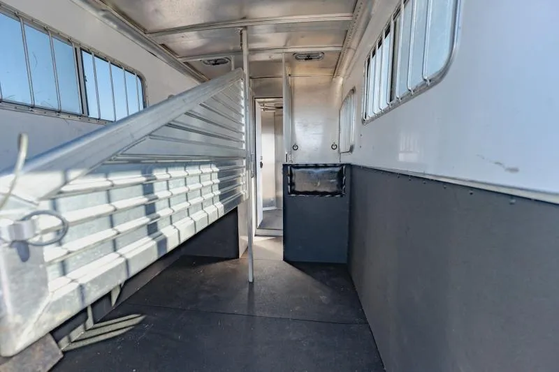 used Horse Trailers Featherlite  for sale, in North Jackson, OH Thumbnail 14