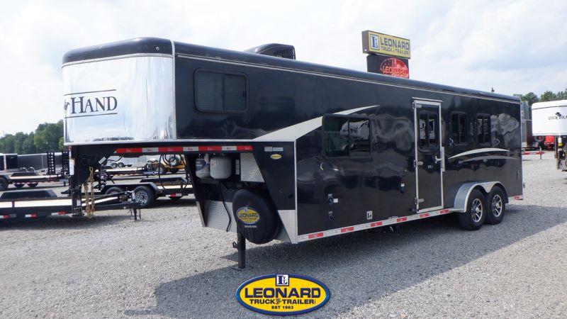 2019 3 HORSE BISON GOOSENECK WITH LIVING QUARTERS HORSE TRAILER 2019 3 HORSE BISON GOOSENECK WITH LIVING QUARTERS HORSE TRAILER