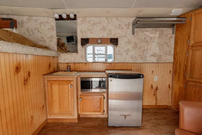 used Horse Trailers 4-Star Trailers  for sale, in North Jackson, OH Thumbnail 18