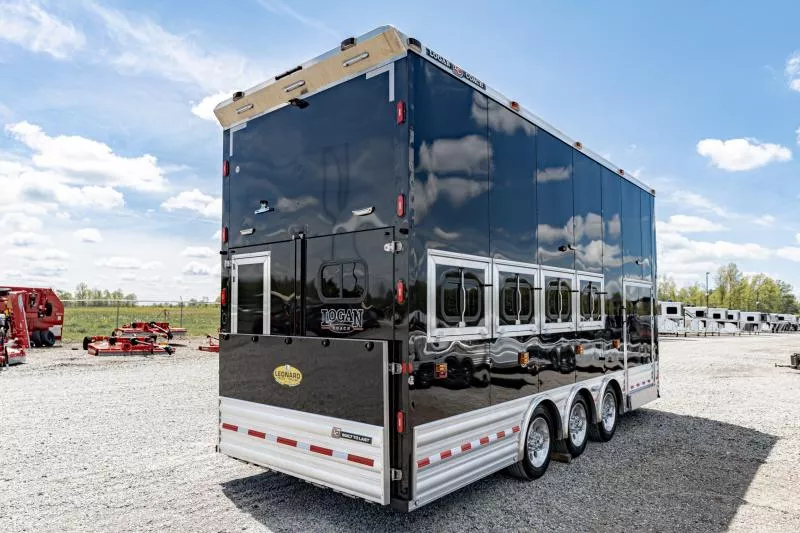 new Horse Trailers Logan Coach  for sale, in North Jackson, OH Thumbnail 7