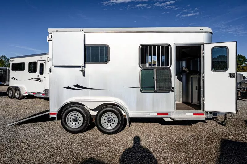 used Horse Trailers Shadow Trailers  for sale, in North Jackson, OH Thumbnail 11