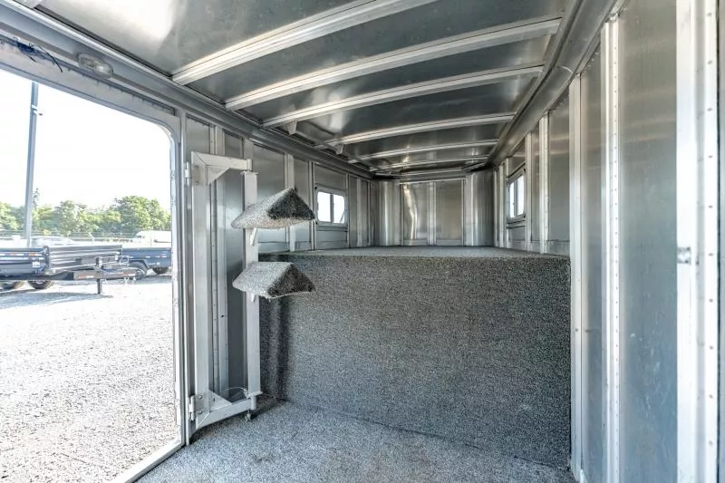 used Horse Trailers Featherlite  for sale, in North Jackson, OH Thumbnail 16