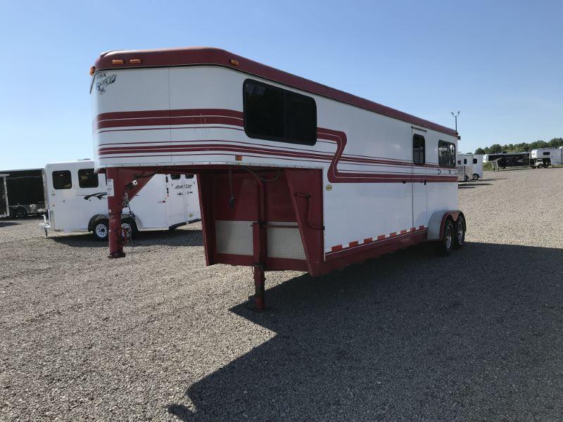 2001 2 HORSE HAWK GOOSENECK HORSE TRAILER 2001 2 HORSE HAWK GOOSENECK HORSE TRAILER