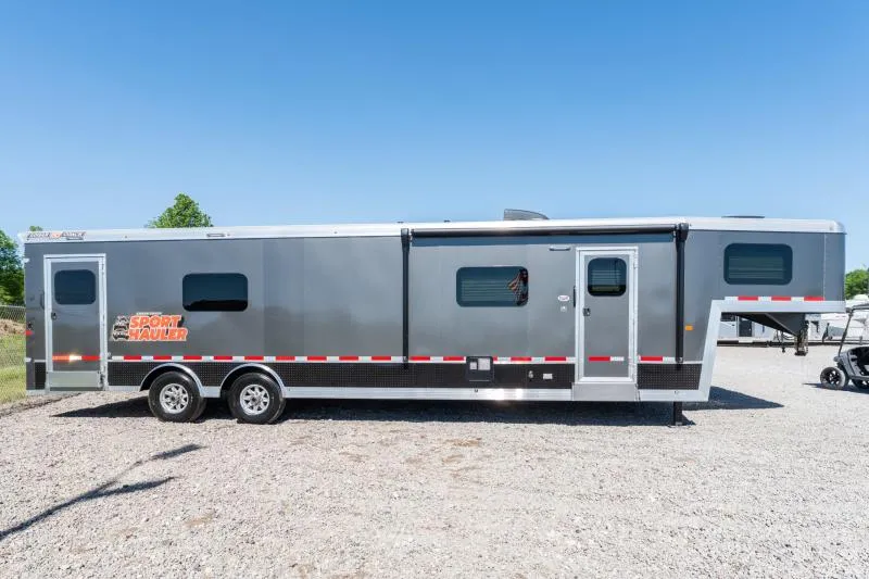 new Toy Haulers Logan Coach  for sale, in North Jackson, OH Thumbnail 2