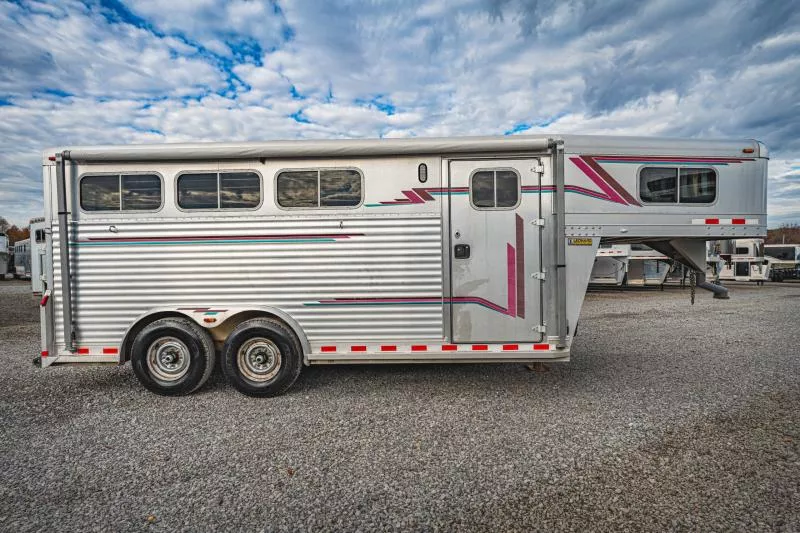 used Horse Trailers 4-Star Trailers  for sale, in North Jackson, OH Thumbnail 5