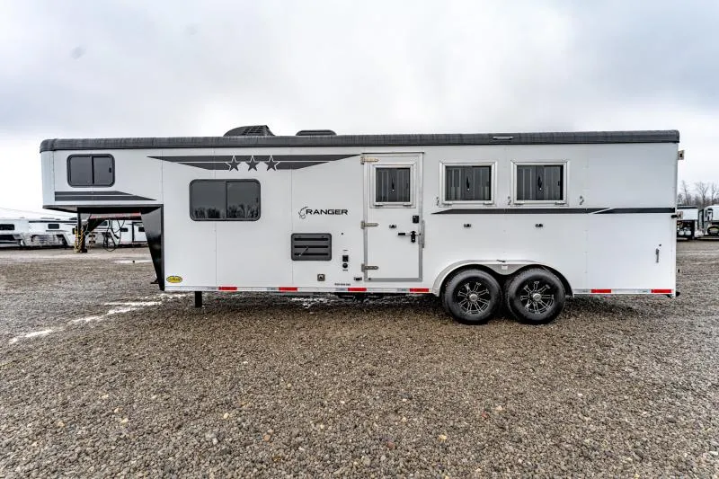 new Horse Trailers Bison Trailers  for sale, in North Jackson, OH Thumbnail 10