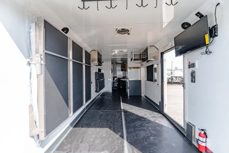 new Toy Haulers Trails West Manufacturing  for sale, in North Jackson, OH Thumbnail 25