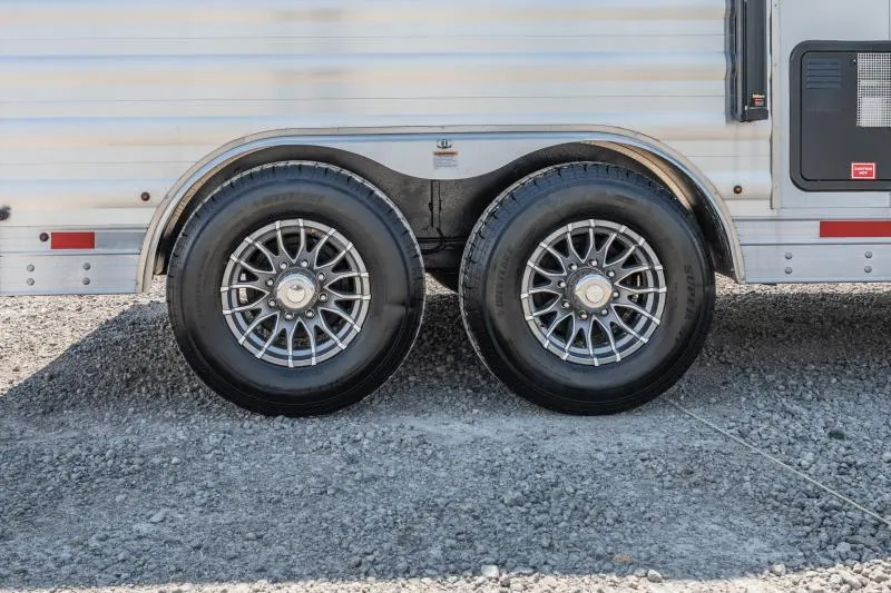 new Horse Trailers Merhow Trailers  for sale, in North Jackson, OH Thumbnail 9