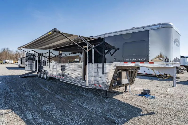 new Horse Trailers Bloomer  for sale, in North Jackson, OH Thumbnail 25