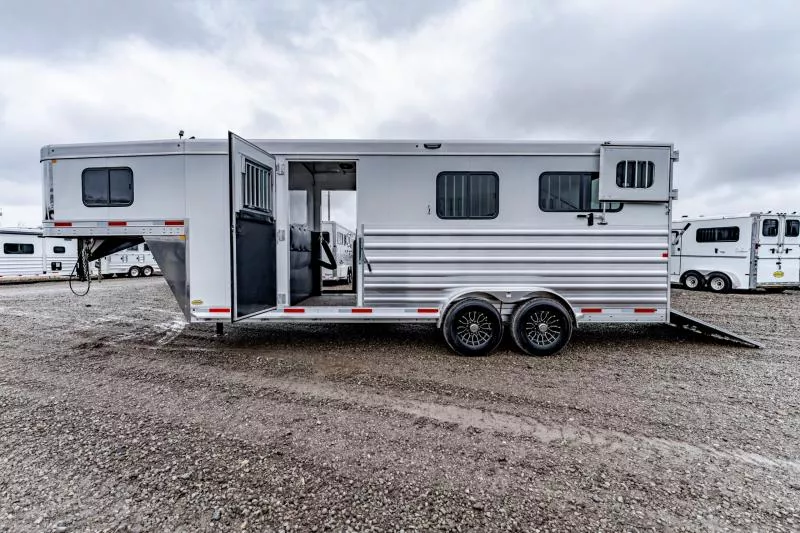 new Horse Trailers Merhow Trailers  for sale, in North Jackson, OH Thumbnail 18