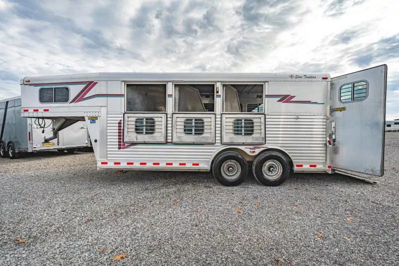 used Horse Trailers 4-Star Trailers  for sale, in North Jackson, OH Thumbnail 16