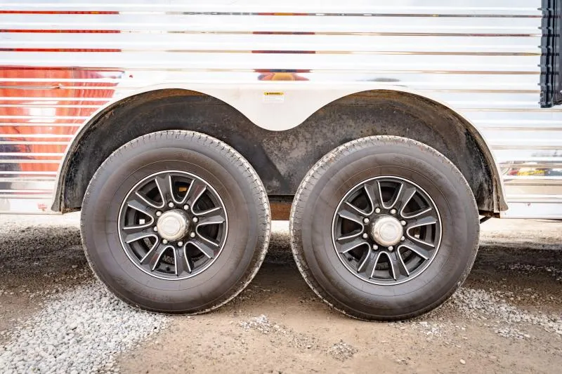 used Horse Trailers Bison Trailers  for sale, in North Jackson, OH Thumbnail 7