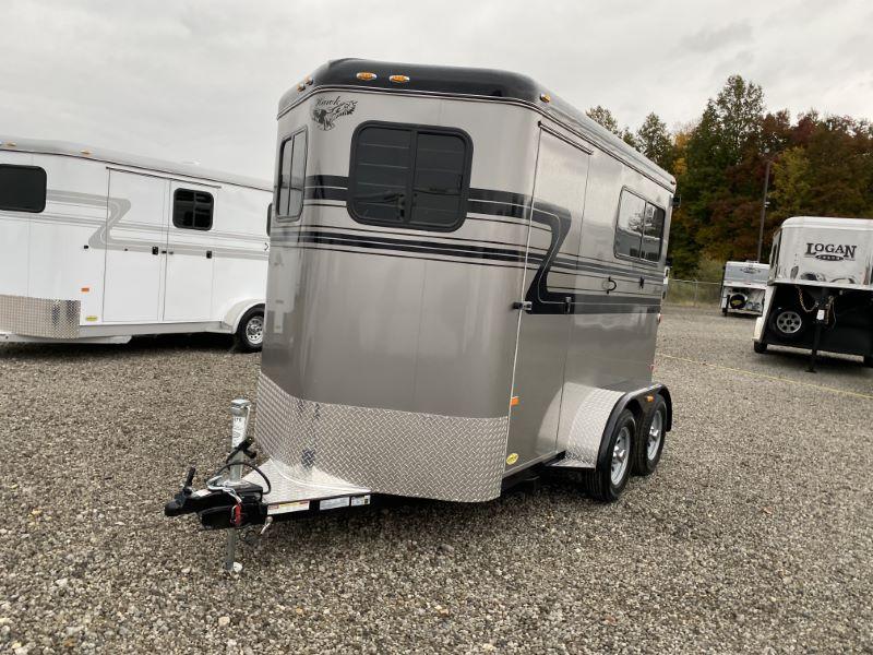2021 2 HORSE HAWK BUMPER PULL HORSE TRAILER 2021 2 HORSE HAWK BUMPER PULL HORSE TRAILER