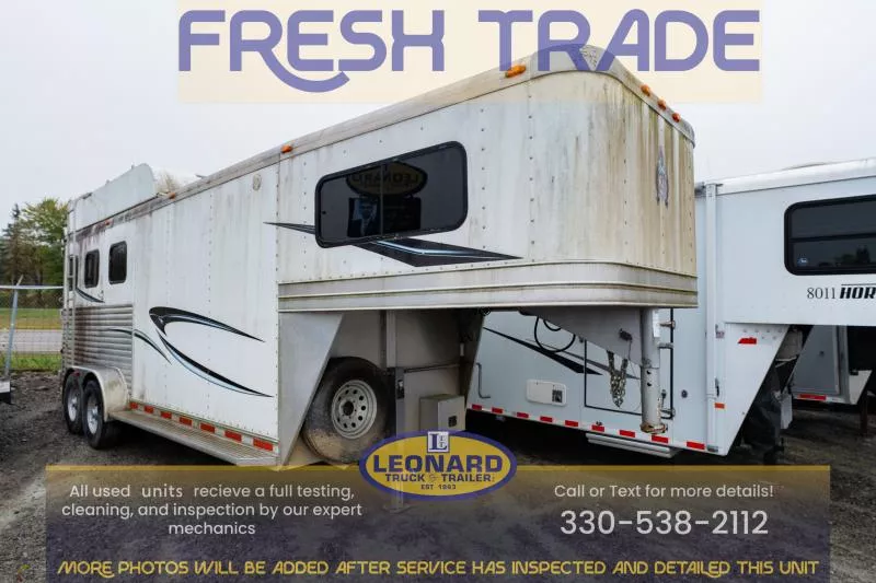 2011 Adam J2040 Horse Trailer