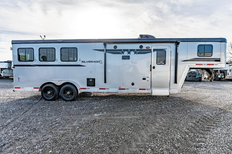 new Horse Trailers Bison Trailers  for sale, in North Jackson, OH Thumbnail 5