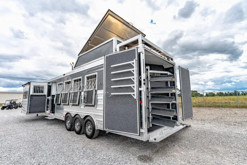 new Horse Trailers Merhow Trailers  for sale, in North Jackson, OH Thumbnail 26