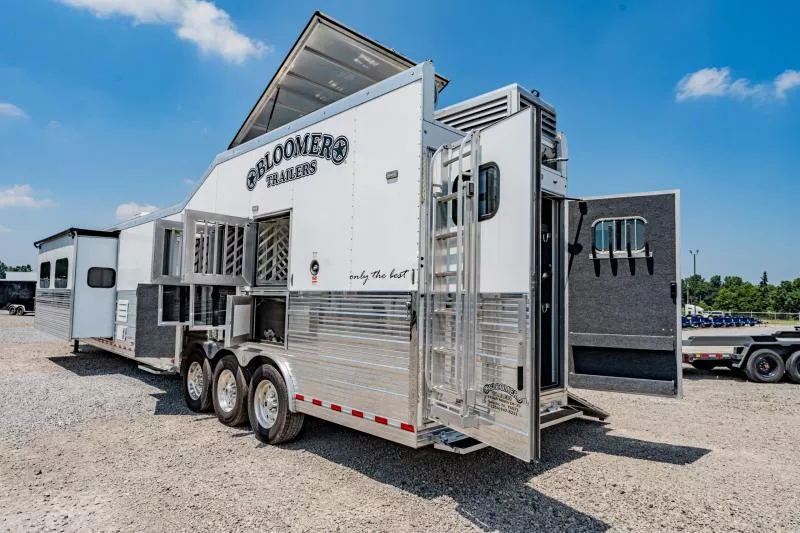 used Horse Trailers Bloomer  for sale, in North Jackson, OH Thumbnail 27