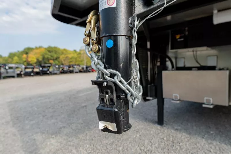 used Toy Haulers Shadow Trailers  for sale, in North Jackson, OH Thumbnail 4