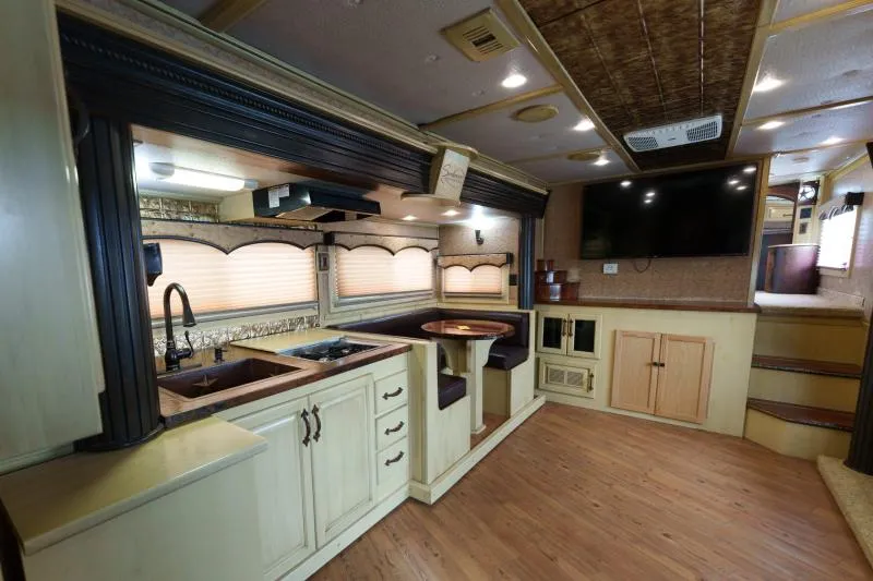 used Horse Trailers Sundowner Trailers  for sale, in North Jackson, OH Thumbnail 29