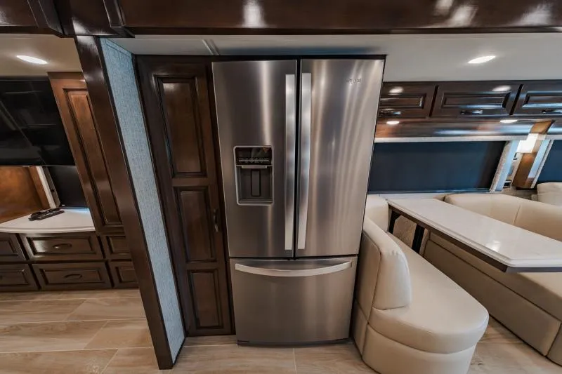 used Travel Trailers Newmar  for sale, in North Jackson, OH Thumbnail 31