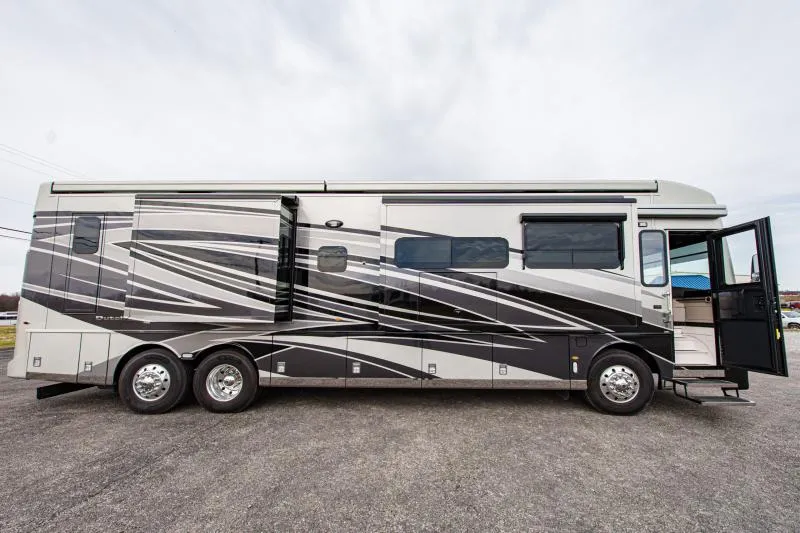 used Travel Trailers Newmar  for sale, in North Jackson, OH Thumbnail 41