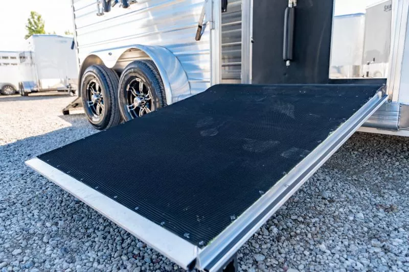 new Horse Trailers Cimarron Trailers  for sale, in North Jackson, OH Thumbnail 12