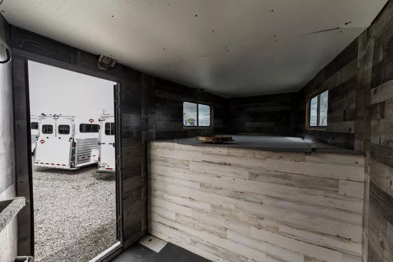used Horse Trailers Custom Fab  for sale, in North Jackson, OH Thumbnail 17