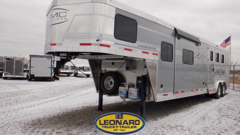 2022 NEW 3 HORSE SLANT LOAD SMC LARAMIE GOOSENECK WITH 14' LIVING QUARTERS 2022 NEW 3 HORSE SLANT LOAD SMC LARAMIE GOOSENECK WITH 14' LIVING QUARTERS