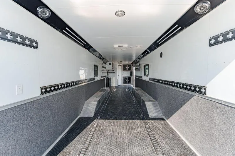 used Car Haulers / Racing Trailers Continental Cargo  for sale, in North Jackson, OH Thumbnail 9