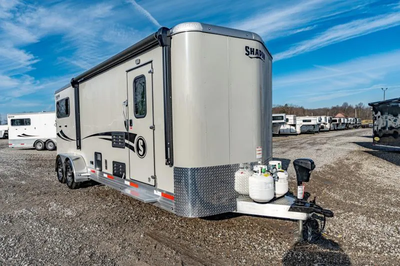 2026 Shadow Trailers 69220S-2SL-BP-LQ Horse Trailer