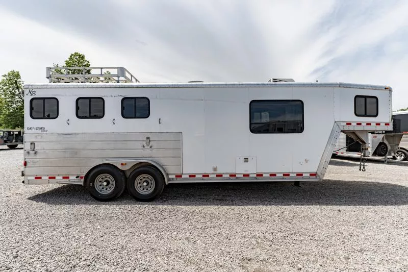 used Horse Trailers Kiefer Manufacturing  for sale, in North Jackson, OH Thumbnail 5