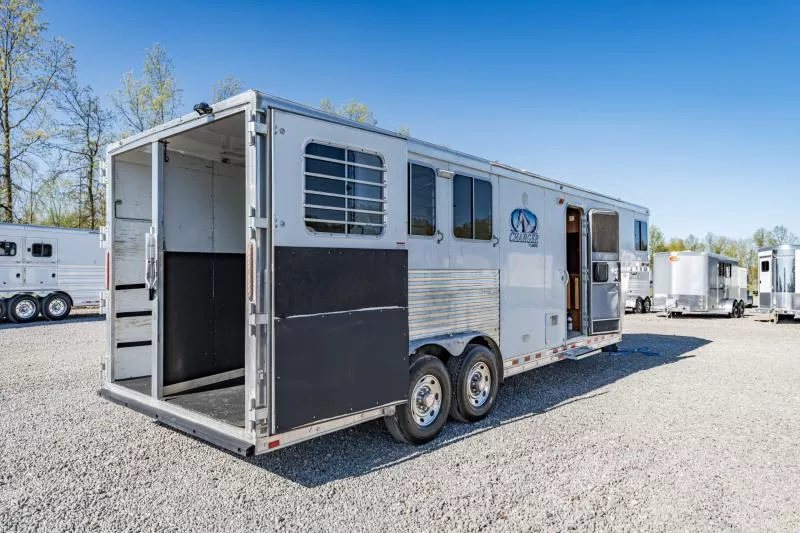 used Horse Trailers Lakota  for sale, in North Jackson, OH Thumbnail 19