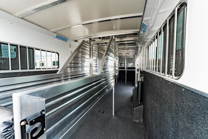 new Horse Trailers Cimarron Trailers  for sale, in North Jackson, OH Thumbnail 19