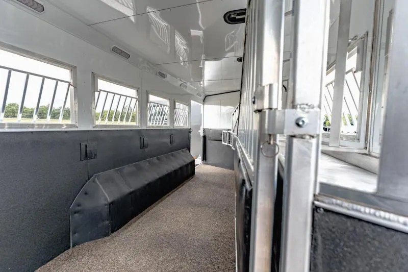 new Horse Trailers Merhow Trailers  for sale, in North Jackson, OH Thumbnail 29