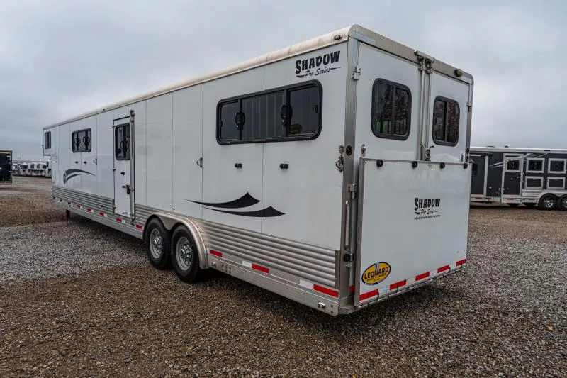 used Horse Trailers Shadow Trailers  for sale, in North Jackson, OH Thumbnail 9