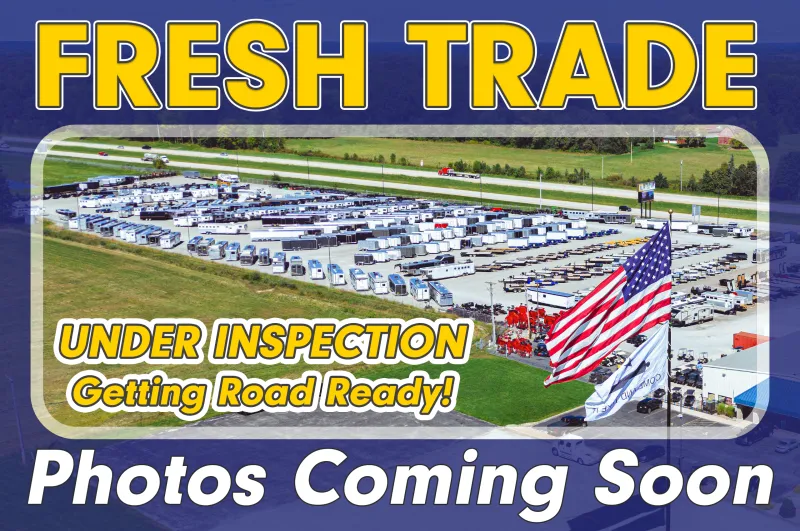 2022 Featherlite 8127-7020-STD Stock / Stock Combo Trailer