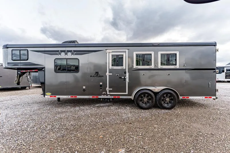 used Horse Trailers Bison Trailers  for sale, in North Jackson, OH Thumbnail 10