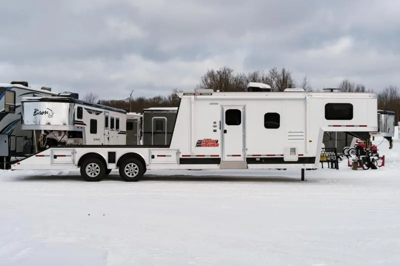 new Toy Haulers Logan Coach  for sale, in North Jackson, OH Thumbnail 3