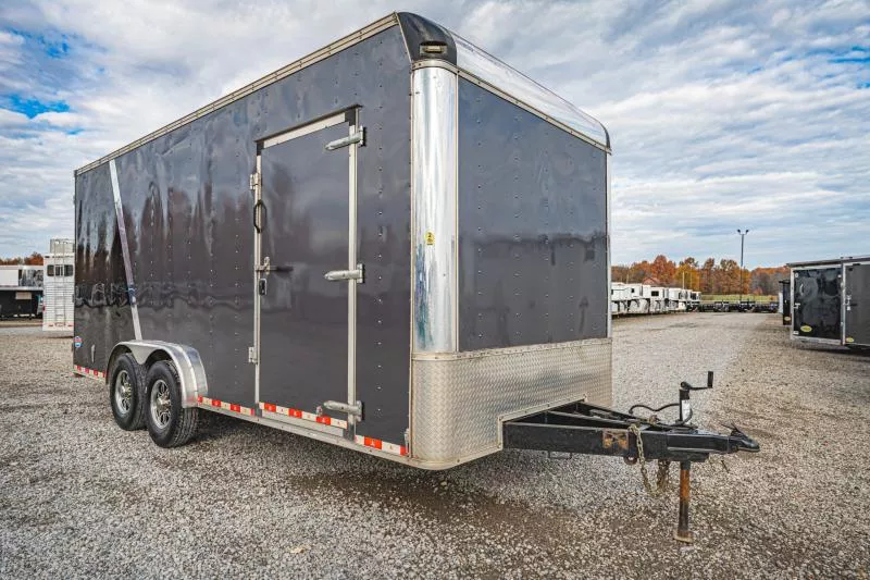 2020 United Trailers UXT 8.5X20X8 Cargo / Enclosed Trailer