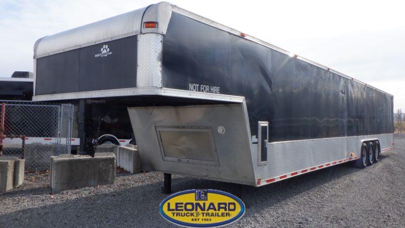 2014 40' HUSKY 8X40 GOOSENECK ENCLOSED CAR TRAILER 2014 40' HUSKY 8X40 GOOSENECK ENCLOSED CAR TRAILER