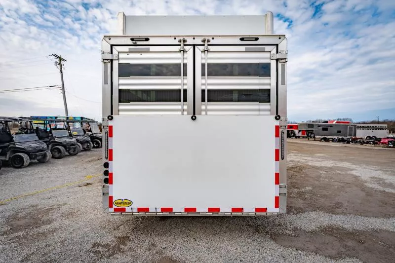 new Stock / Stock Combo Trailers SMC Horse Trailers  for sale, in North Jackson, OH Thumbnail 9